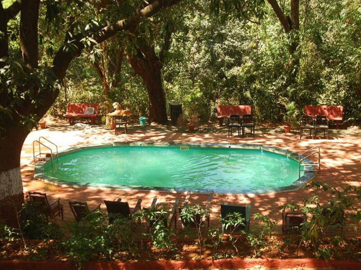 Cecil Hotel Matheran Exterior photo