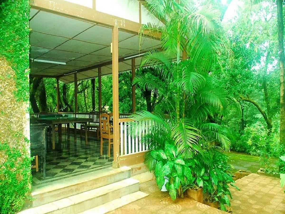 Cecil Hotel Matheran Exterior photo